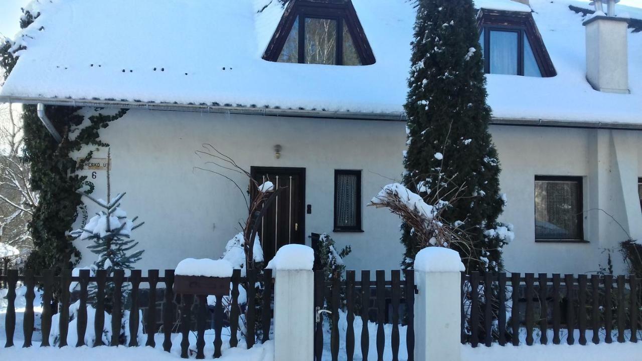 Sára Apartman Parádfürdő Exterior foto