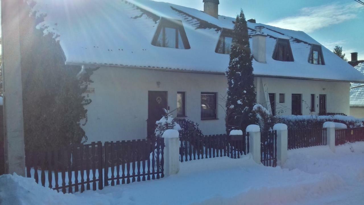 Sára Apartman Parádfürdő Exterior foto